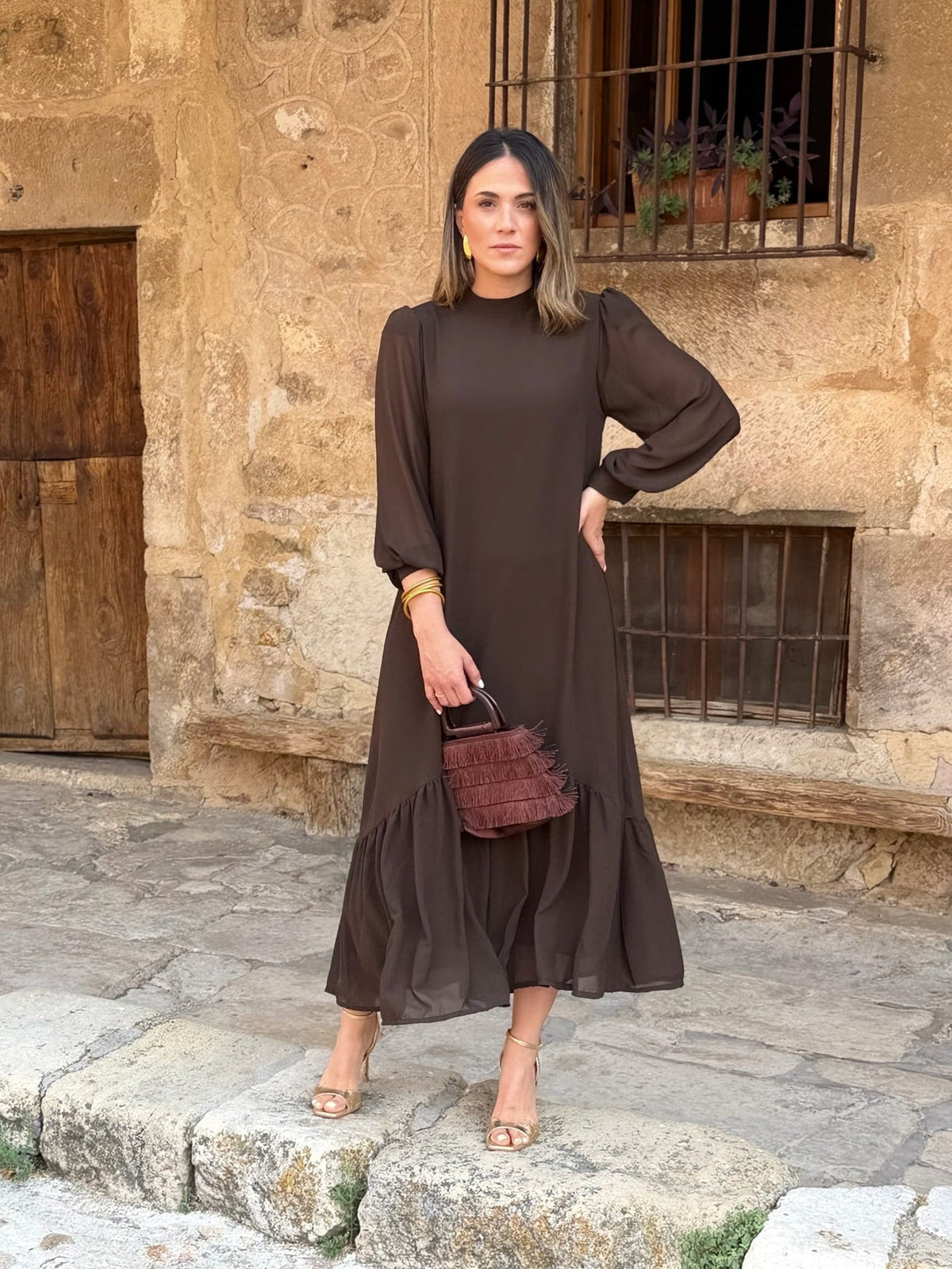 Elena™ | Vestido largo con vuelo y manga abullonada