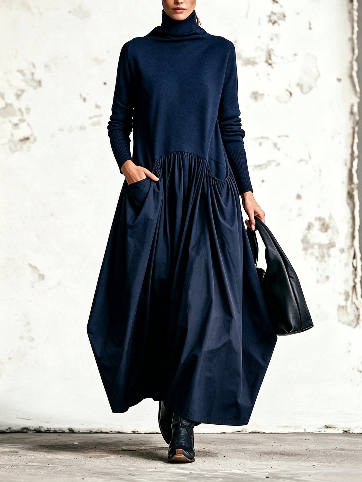 Alma™ | Vestido largo de cuello alto con bolsillos